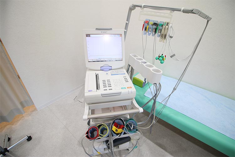 心電図・動脈硬化・血管年齢測定機
